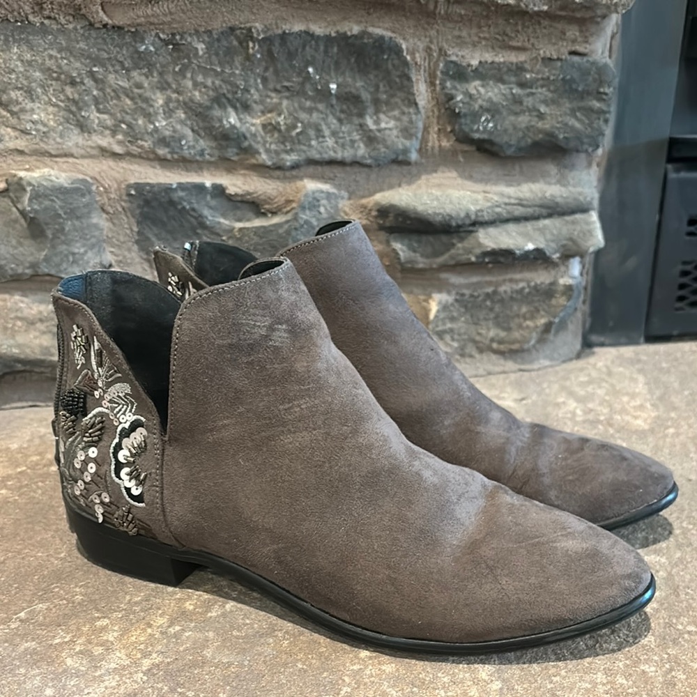 Women’s Boots